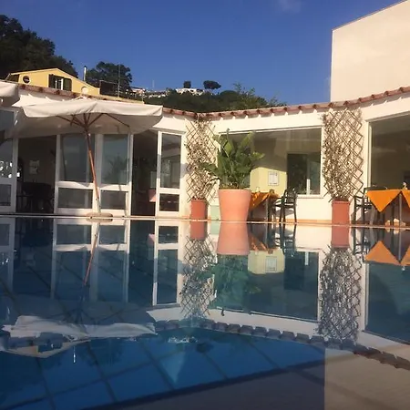 Pithaecusa Hotel